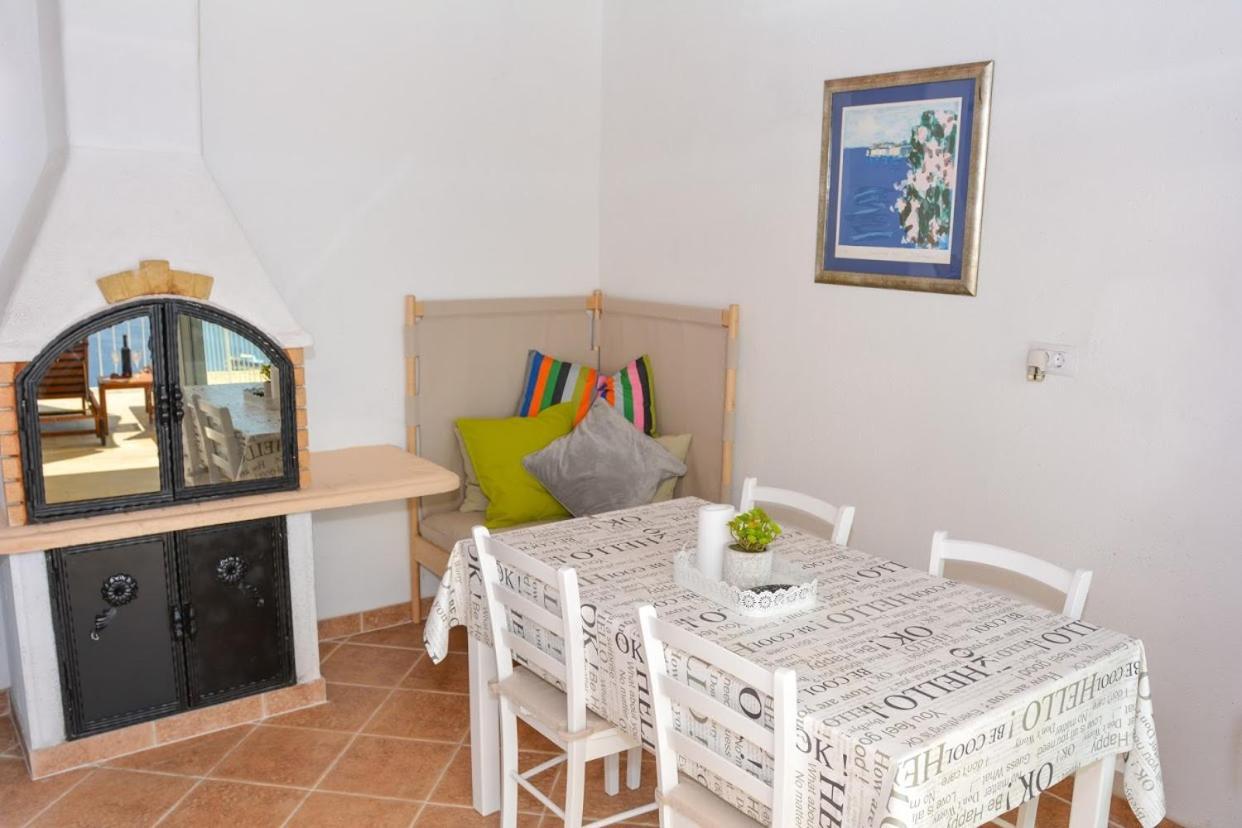 Apartment And Room Sveti Jakov Dubrovnik Eksteriør billede